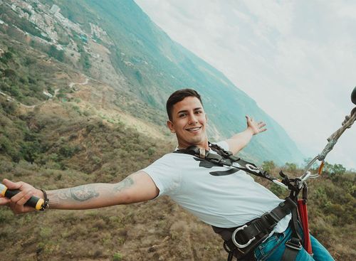 Bungee Jumping 140 mts