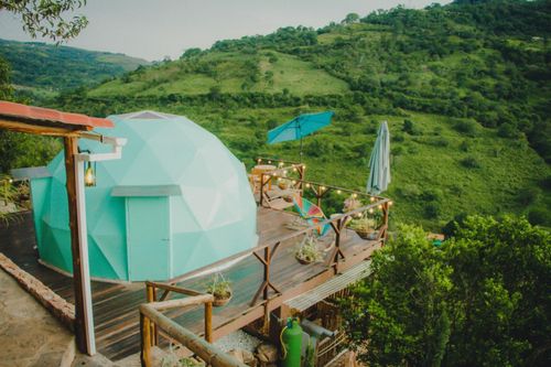 The Luxury Glamping Star