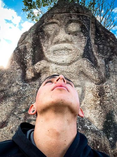 Desde Bucaramanga: Huila y San Agustín (Parque arqueológico San Agustín y Mirador la Mano Gigante)