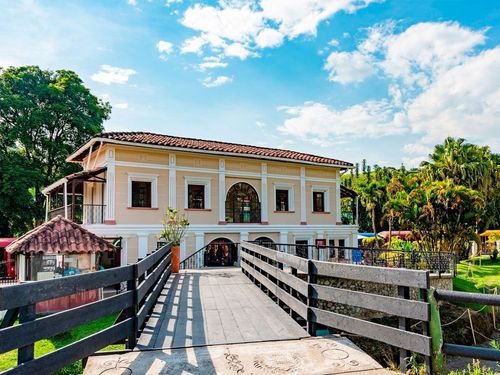 Desde Bucaramanga: Triángulo Cafetero aroma y cultura cafetera (Finlandia)